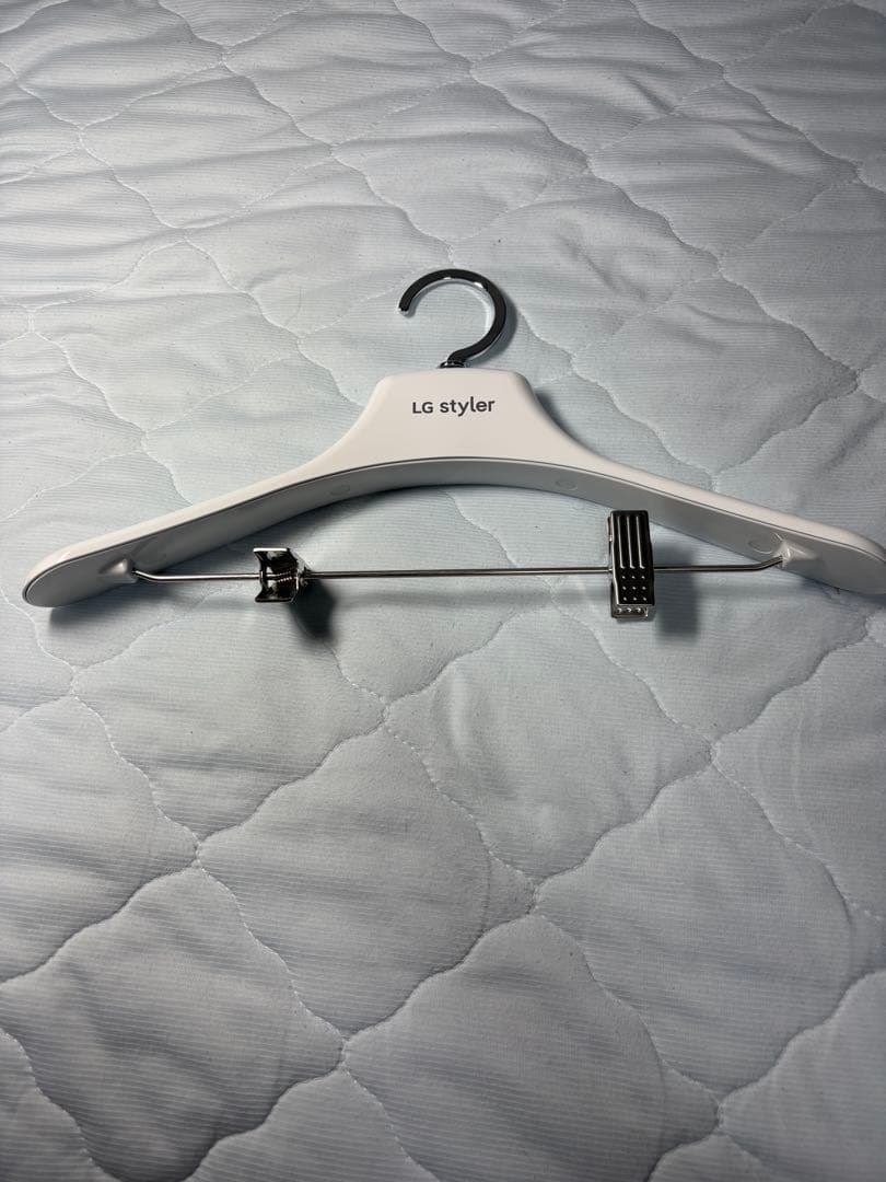 LG styler クリップ付きハンガー 4本セット