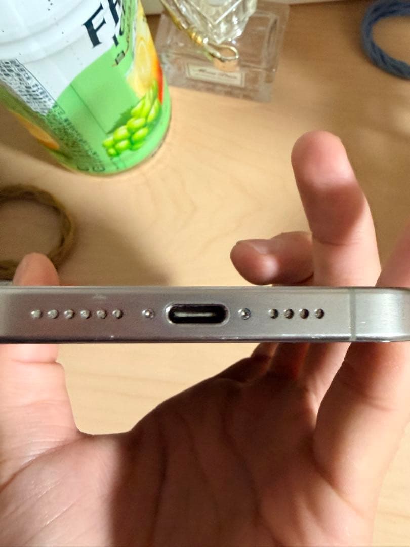 iPhone 15 pro max 256GB simフリー