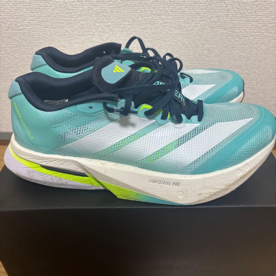 美品10キロ未満adidas アディゼロ ボストン13 25.5センチ