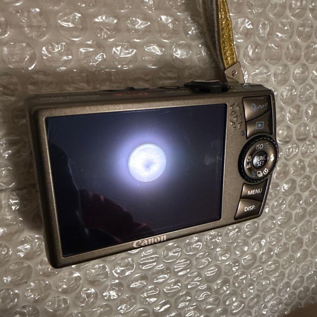 デジカメ　Canon IXY digital 920 IS