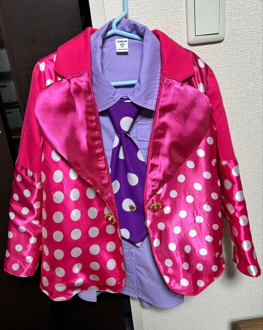 パルパルーザミニーのファンダーランド/ドナルド120ジャケ＋シャツ＋タイ＋帽子！