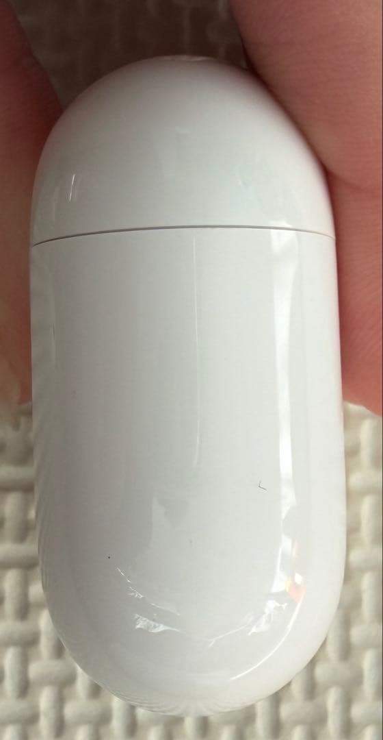 【大幅値下げ中】AirPods 4 本体 箱あり　iFaceカバー付き