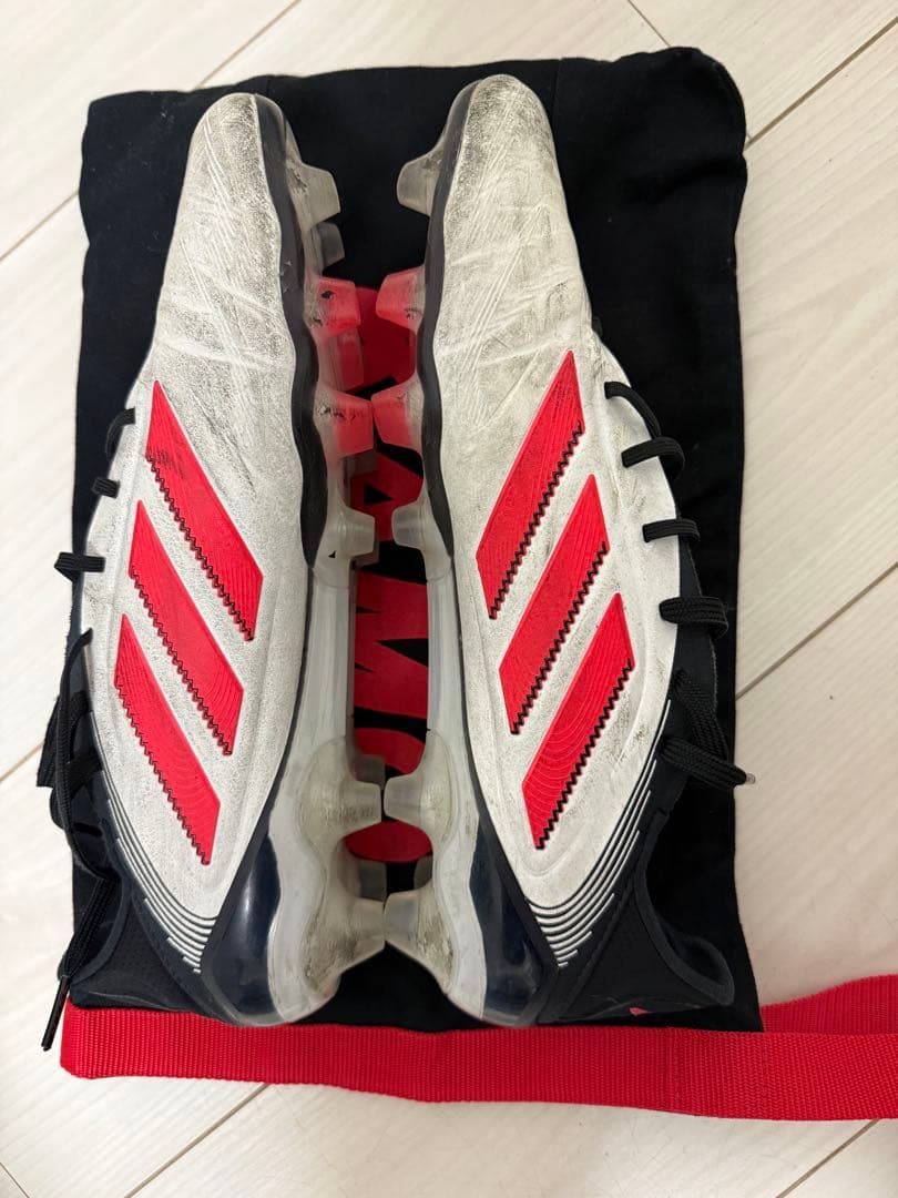 adidas サッカーシューズ copa27cm ホワイト/レッド 収納袋付き