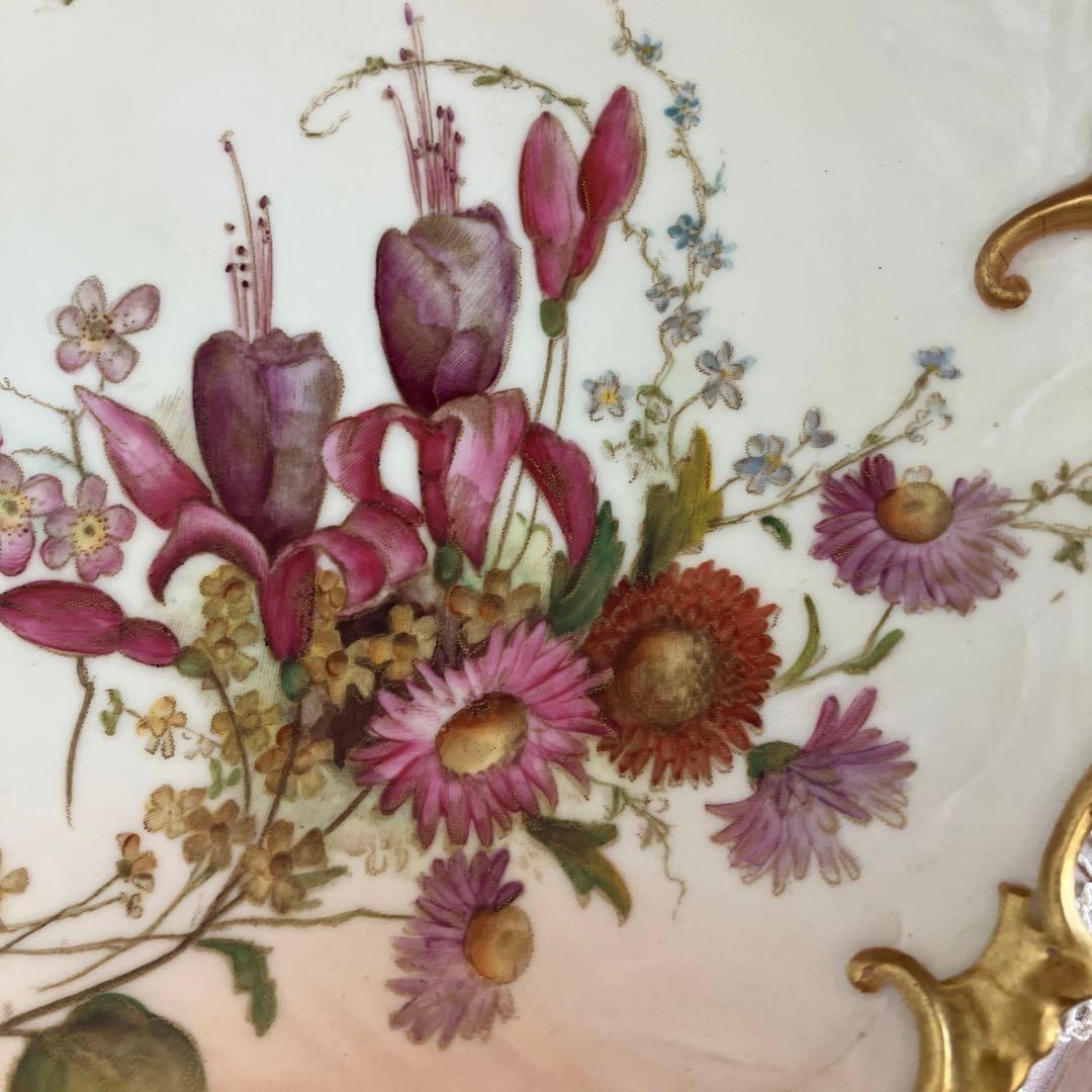 英国アンティーク　ロイヤルウースター　ブラッシュアイボリープレート