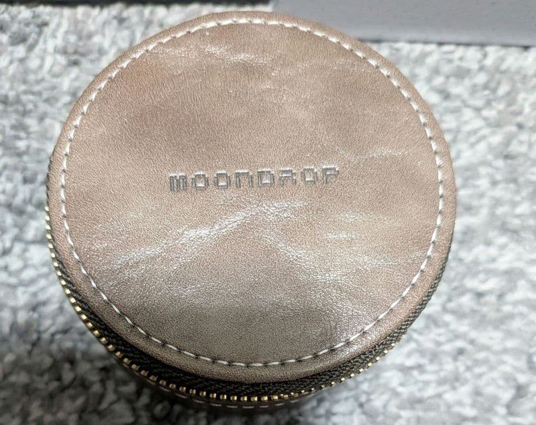 有線イヤホン Aria 2 シルバー