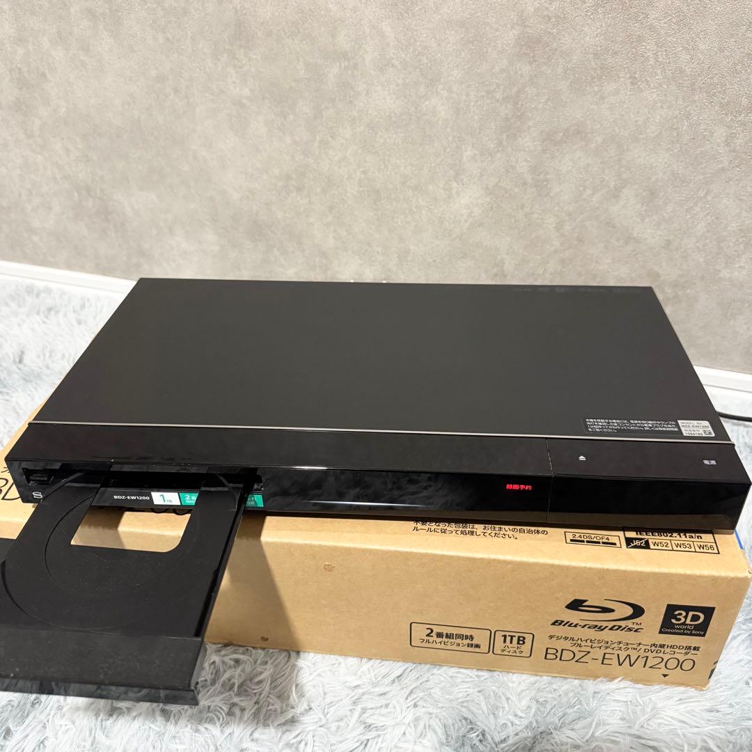 SONY BDZ-EW1200 1TB ブルーレイレコーダー　2番組同時録画