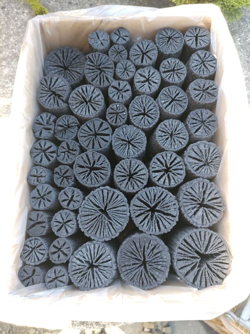 【愛媛産】クヌギ炉用茶道炭