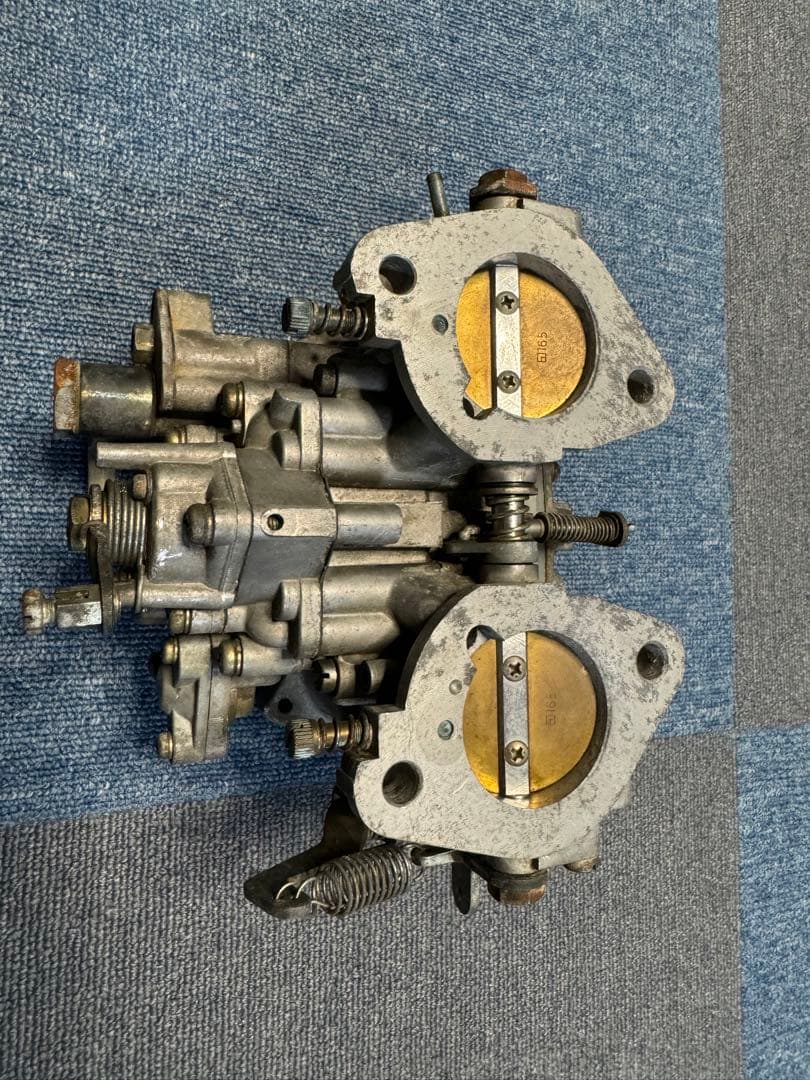 ソレックスキャブレター1基　トヨタ純正　当時物　旧車　送料無料