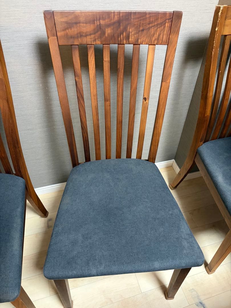 ダイニングテーブルと椅子セット※こちらは椅子1脚の販売です。