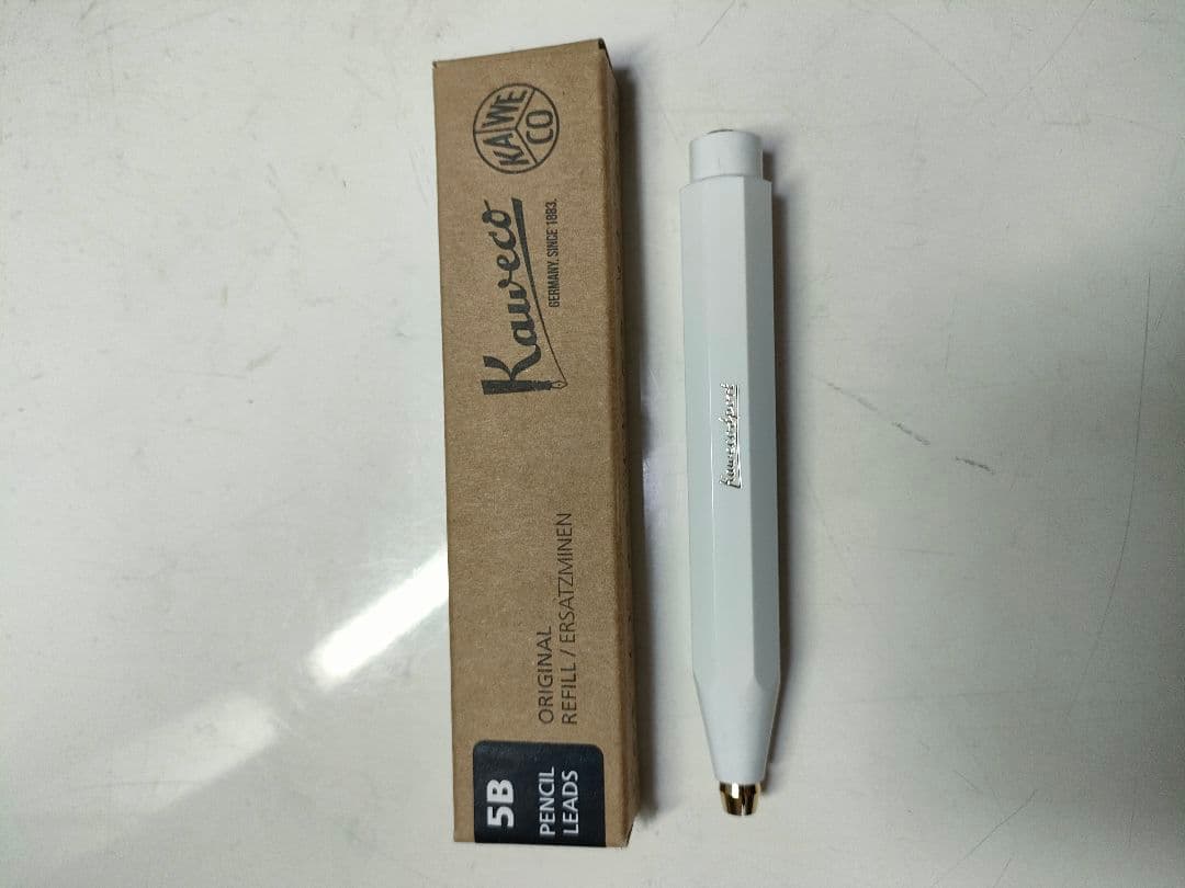 Kawecoまとめ ボールペンレッド　 シャープペンシルブラック