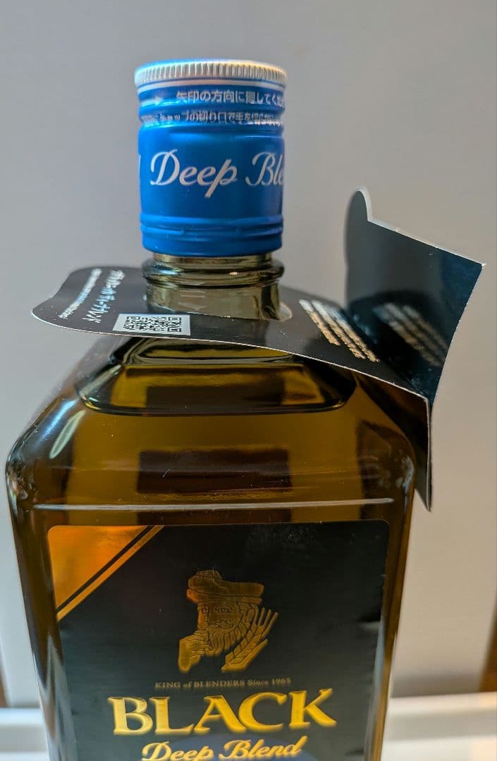 ブラックニッカ　ナイトクルーズ　ディープブレンド 700ml