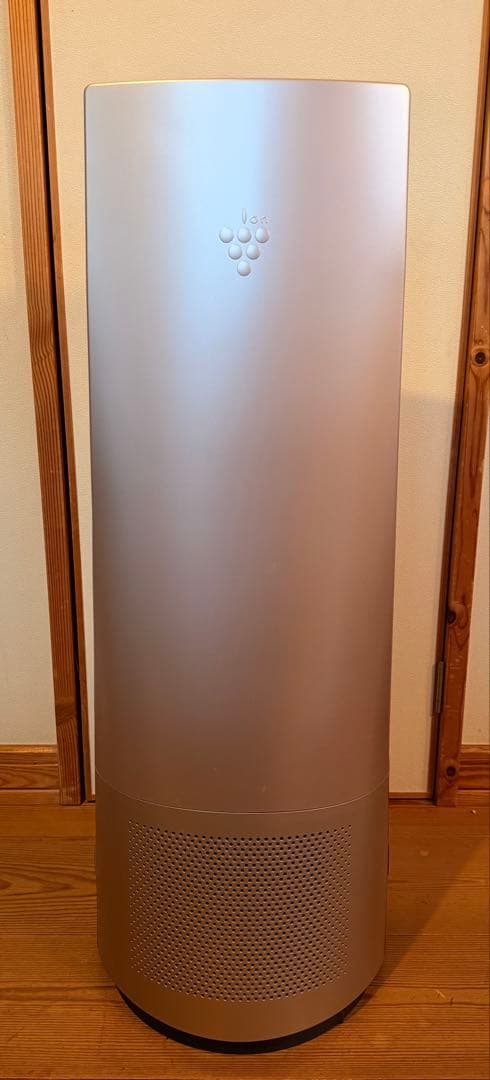 シャープ　プラズマクラスタースリムイオンファン（美品）