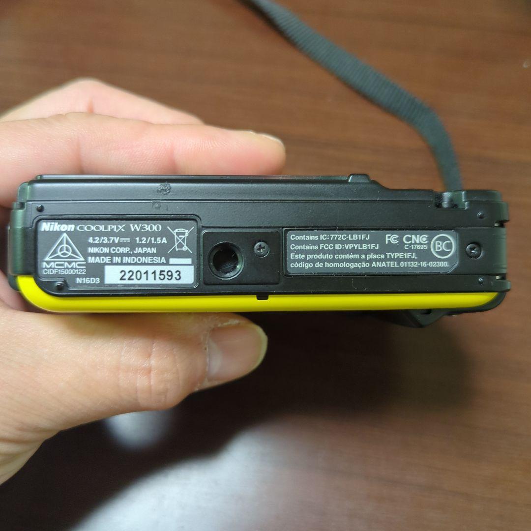 デジタルカメラ Nikon COOLPIX W300 YELLOW