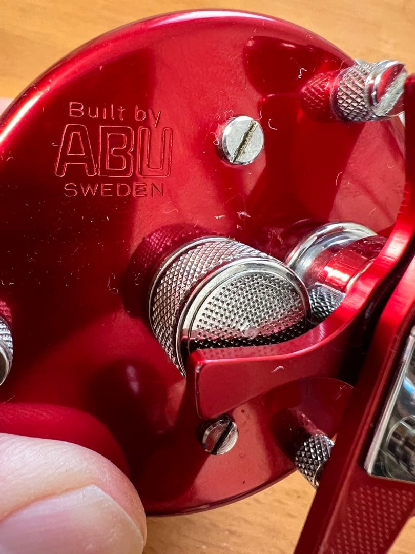 Ambassadeur 5000 アブガルシア　赤ナベ