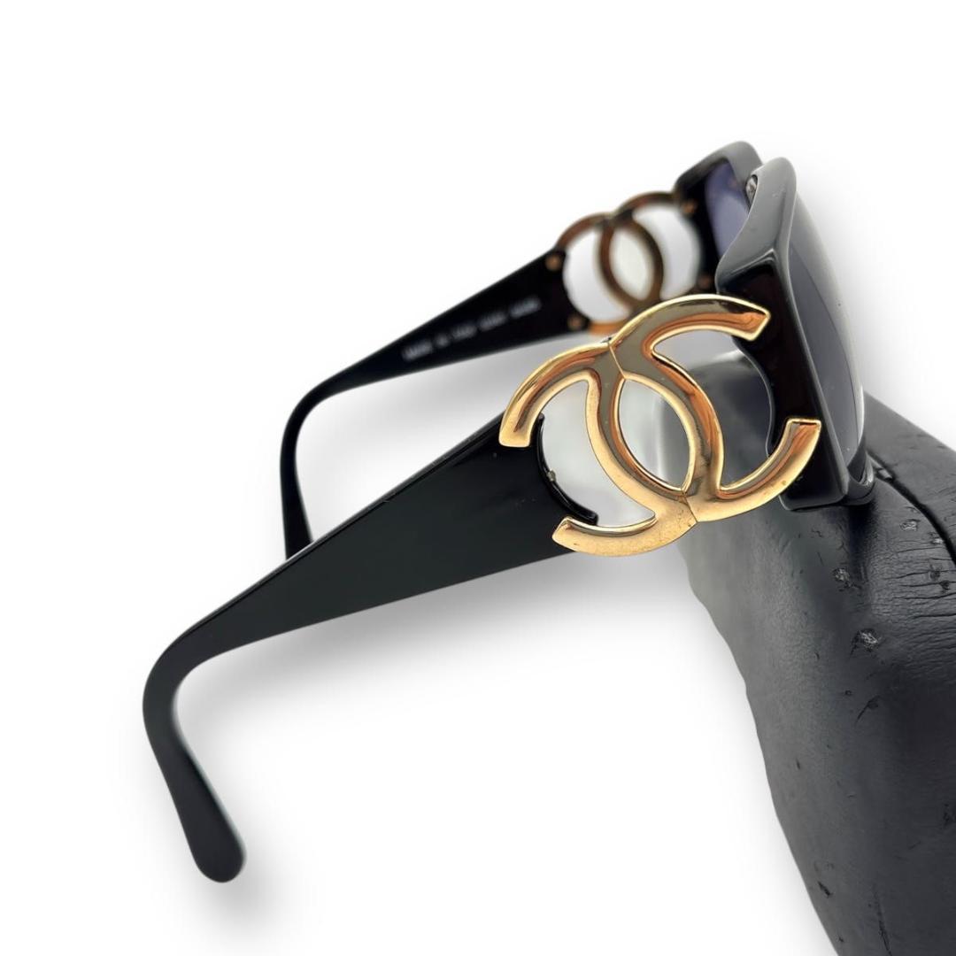 CHANEL sunglasses BLACK coco case gold ④