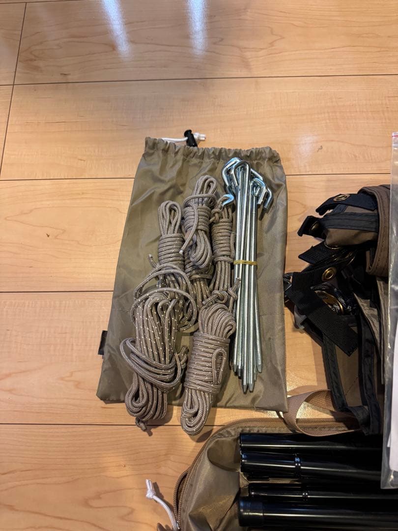 AOD TCタープ　サイドフォール付き