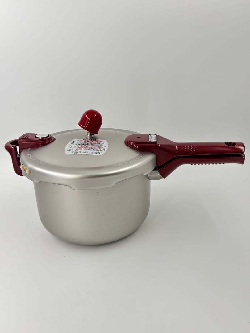 未使用　圧力鍋 片手鍋 こなべちゃん 3.0L