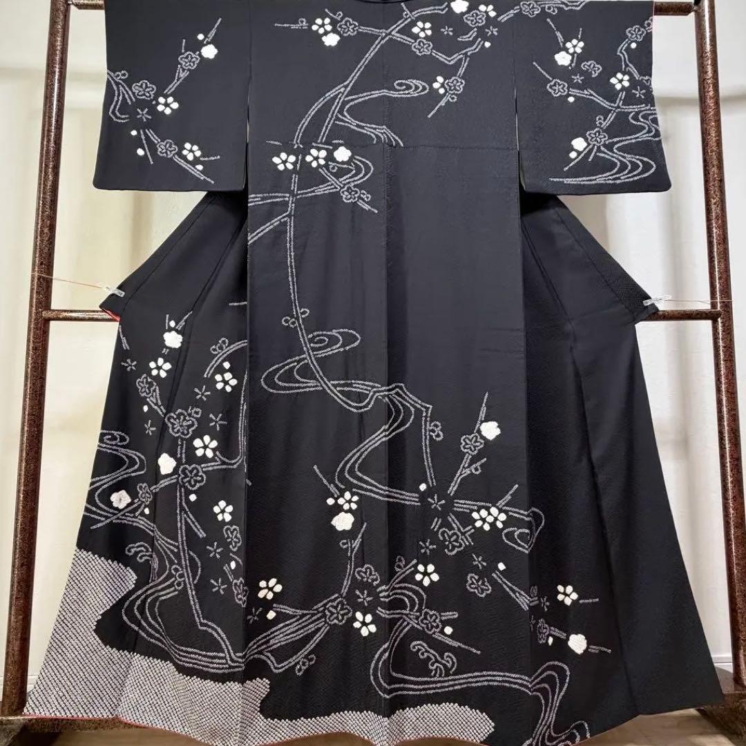 超美品　正絹　袷　現代　絞り　広襟　訪問着　着物　163　黒　シンプル　梅