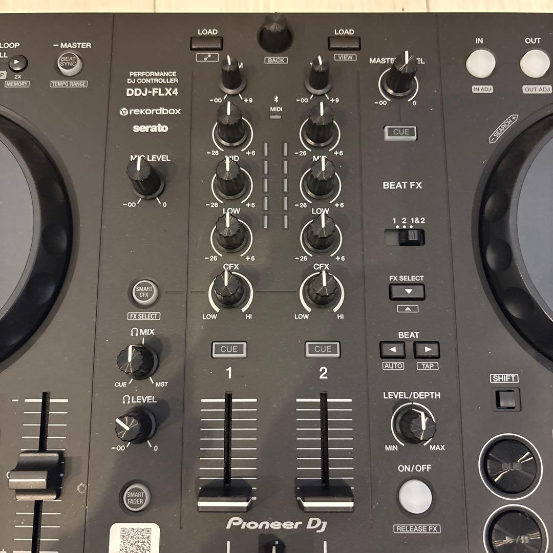ほぼ新品！Pioneer DDJ FLX4 試用のみ 箱あり