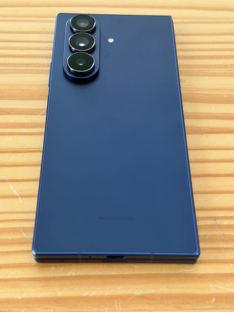 Galaxy Z Fold7 256GB SIMフリー ブルーシャドウ