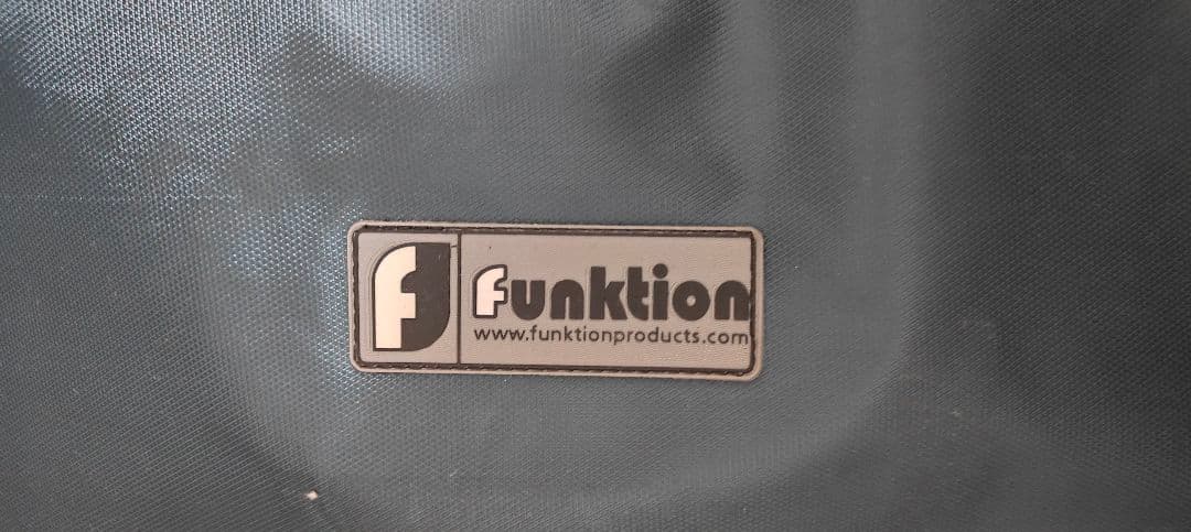 Functionサーフボードケース　ウィール付き