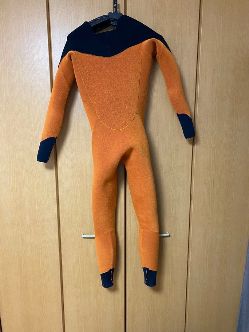 AIRTIGHT ジャーセミ　ウェットスーツセミドライ　サーフィン　オール3ミリ