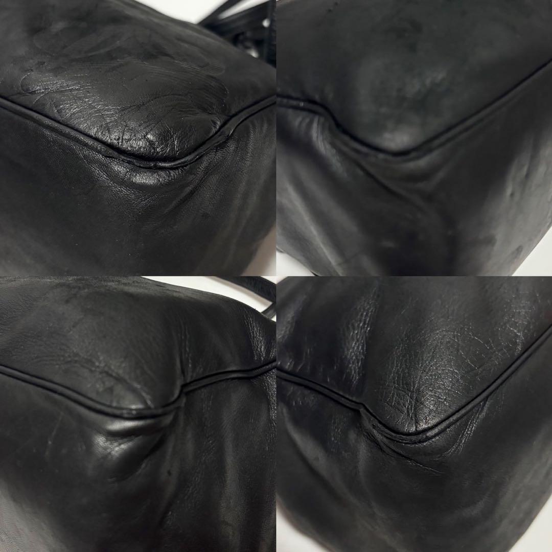 ロエベ ショルダーバッグ ナッパレザー アナグラム 黒　ゴールド金具