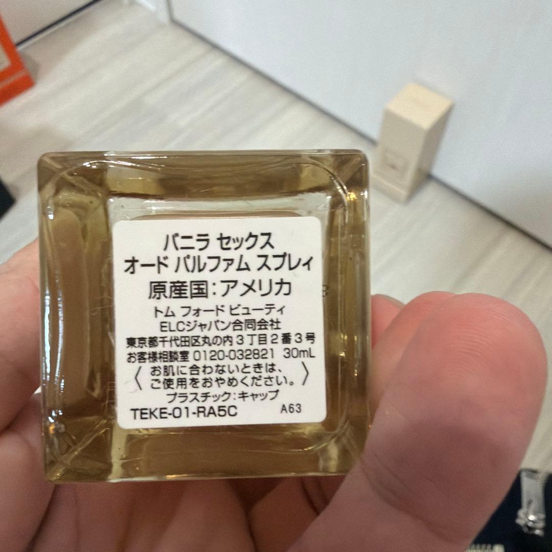 TOM FORD バニラセックス オードパルファム 30ml