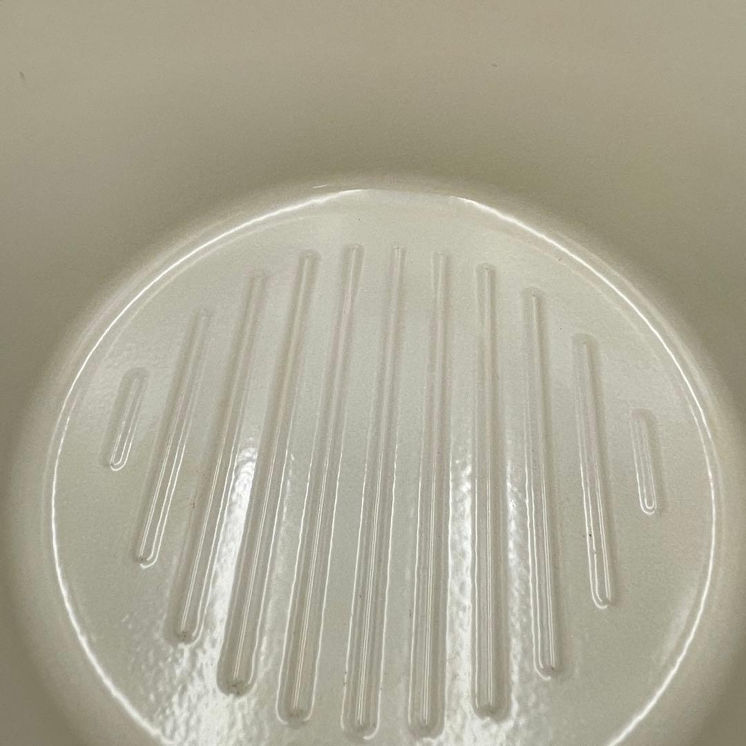 美品　VERMICULAR オーブンポットラウンド22cm パールブラウン