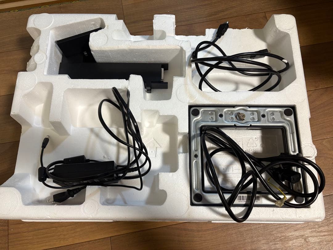 PH ILI P S モニター24インチ　綺麗な商品です