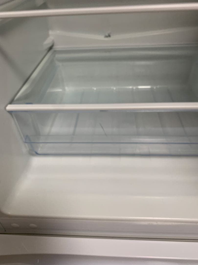 Hisense 冷蔵庫 ホワイト 3段