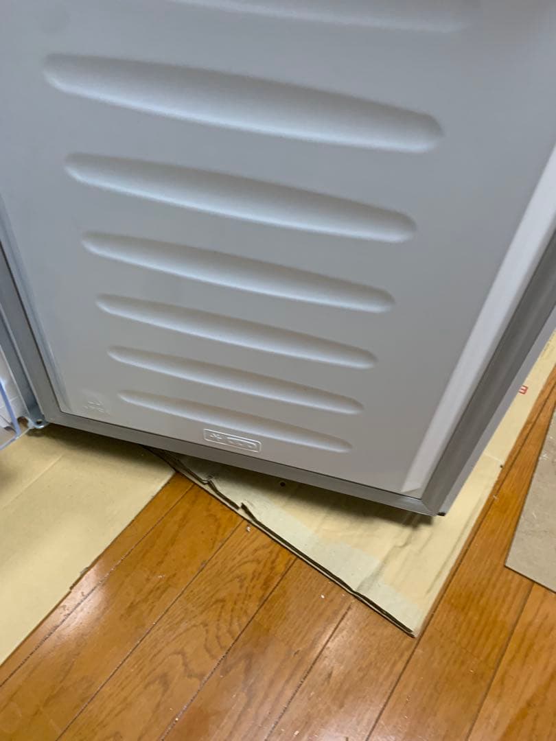 Hisense 冷蔵庫 ホワイト 3段