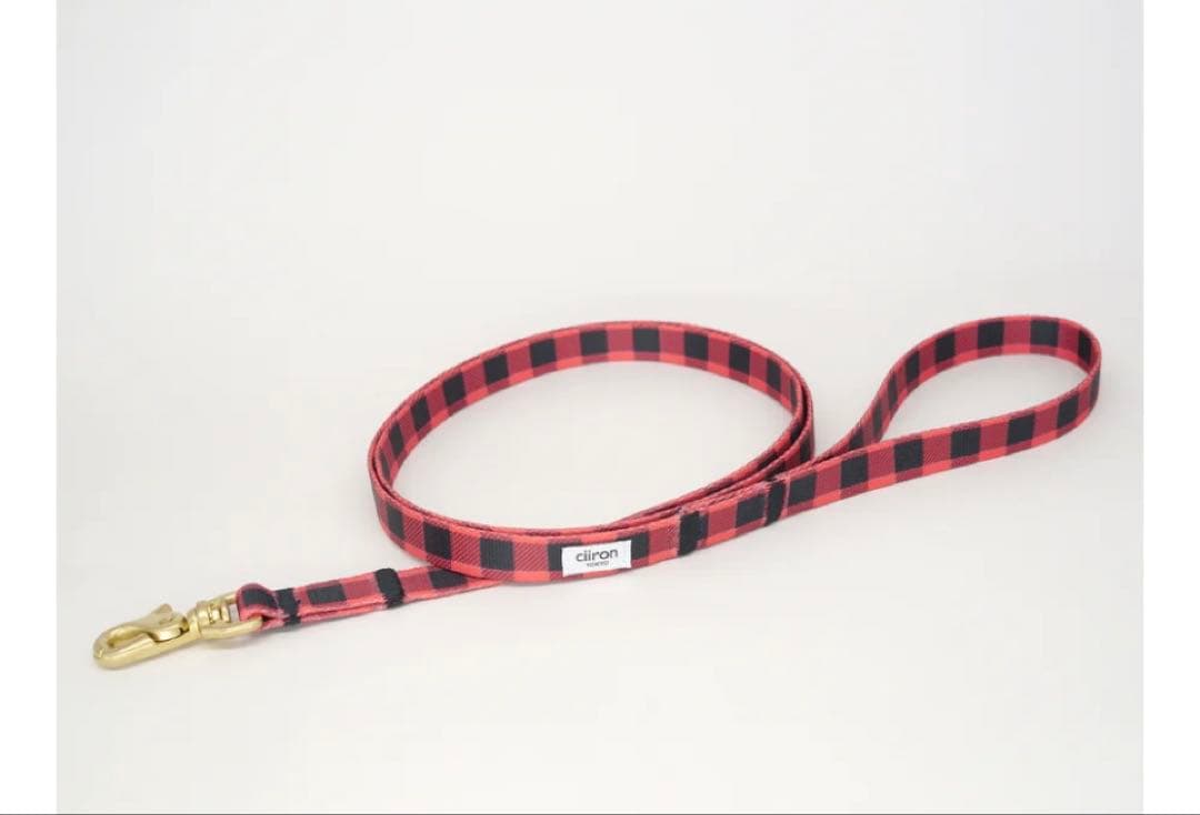 ciiron 赤黒チェック ハーネスリードセット　サイズS