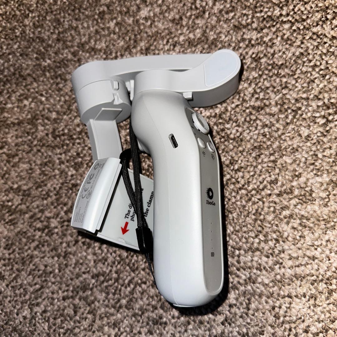 XbotGo スポーツジンバル　スマホ連動AIジンバル