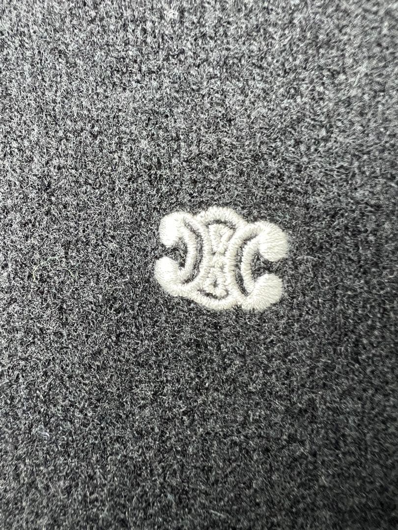 【CELINE】トリオンフ ニット セーター 現行モデル 定価17万円