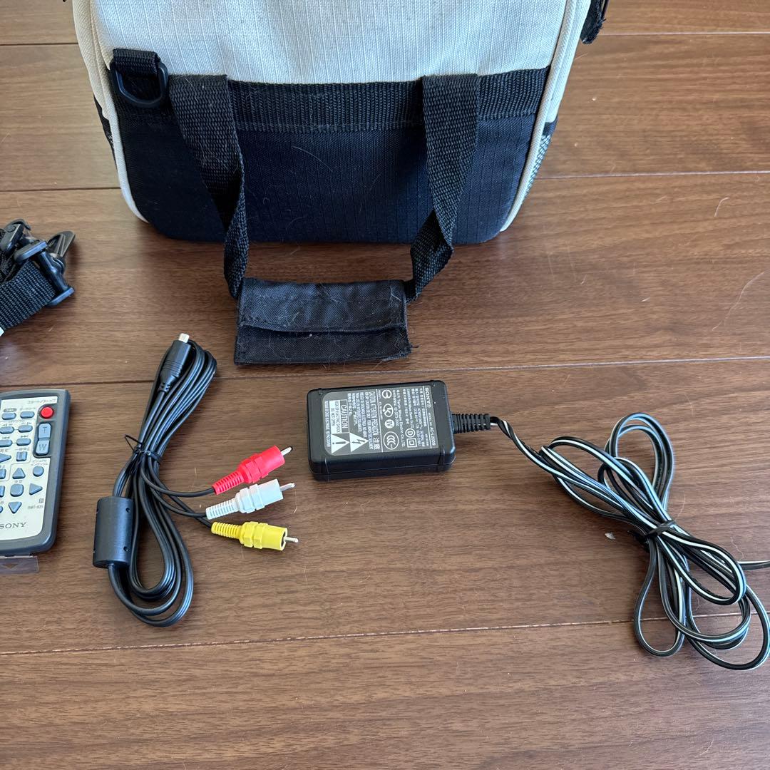 超美品　【動作確認ＯＫ】SONY　Handycam　HDR-UX7