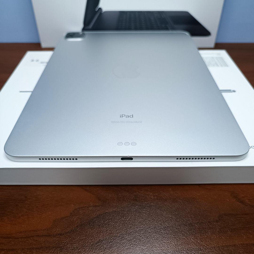 (美品) iPad Pro 11インチ 第2世代 128GB、Keyboard