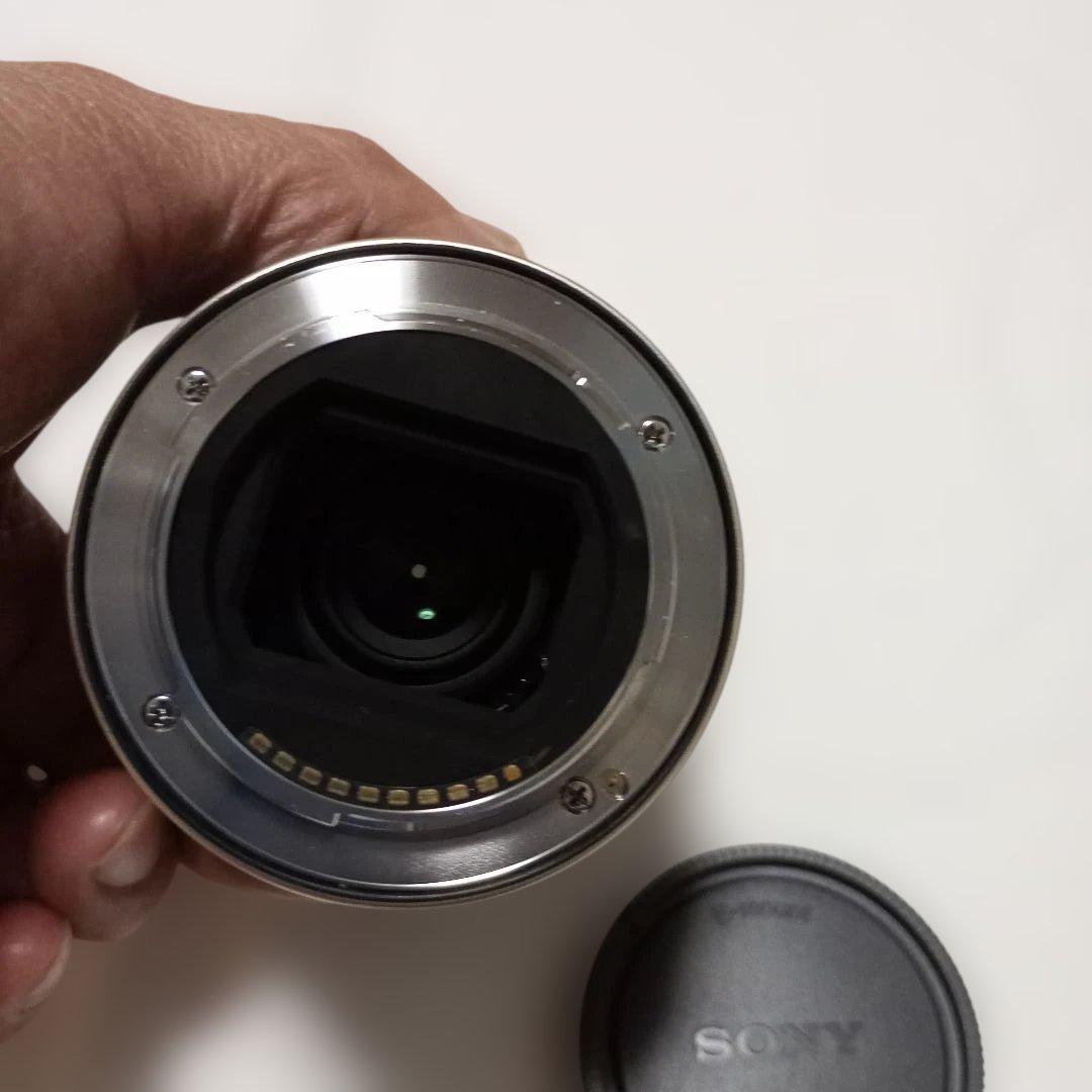 望遠レンズ　TAMRON 17-28mm F/2.8 Di III RXD