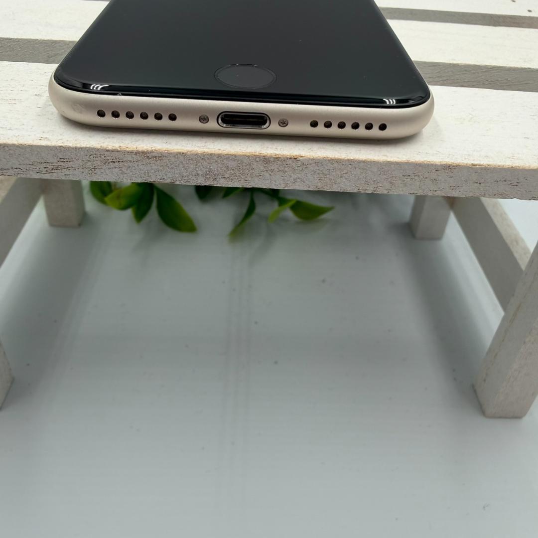 iPhone SE第3世代 64GB スターライト 406