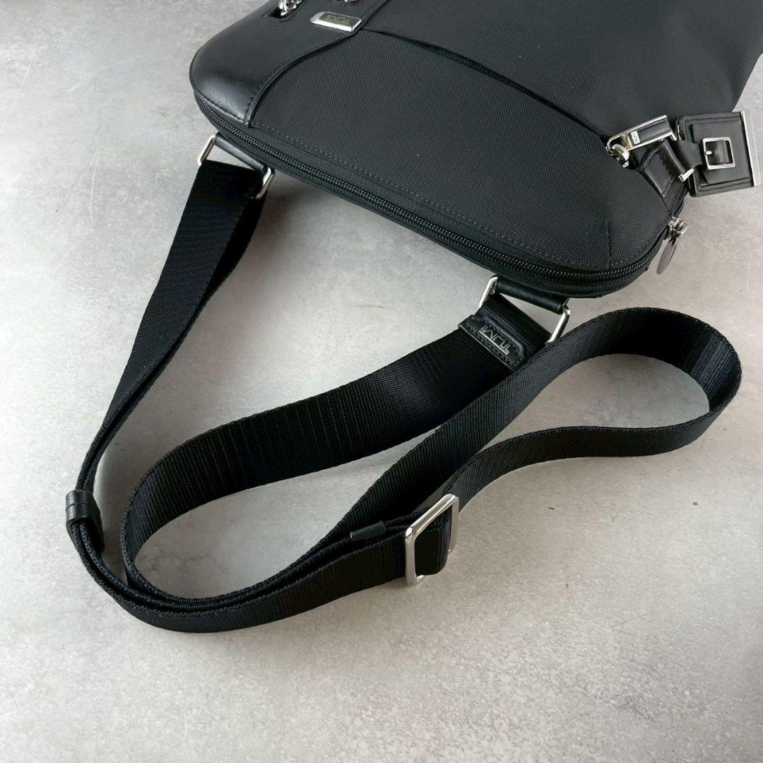 921 TUMI アリーヴェ マッカラン クロスボディ　ショルダーバッグ