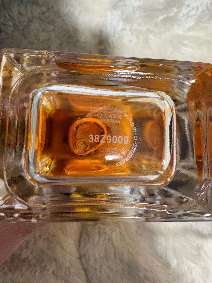 イブサンローラン　リブレ　　オーデパルファム90ml