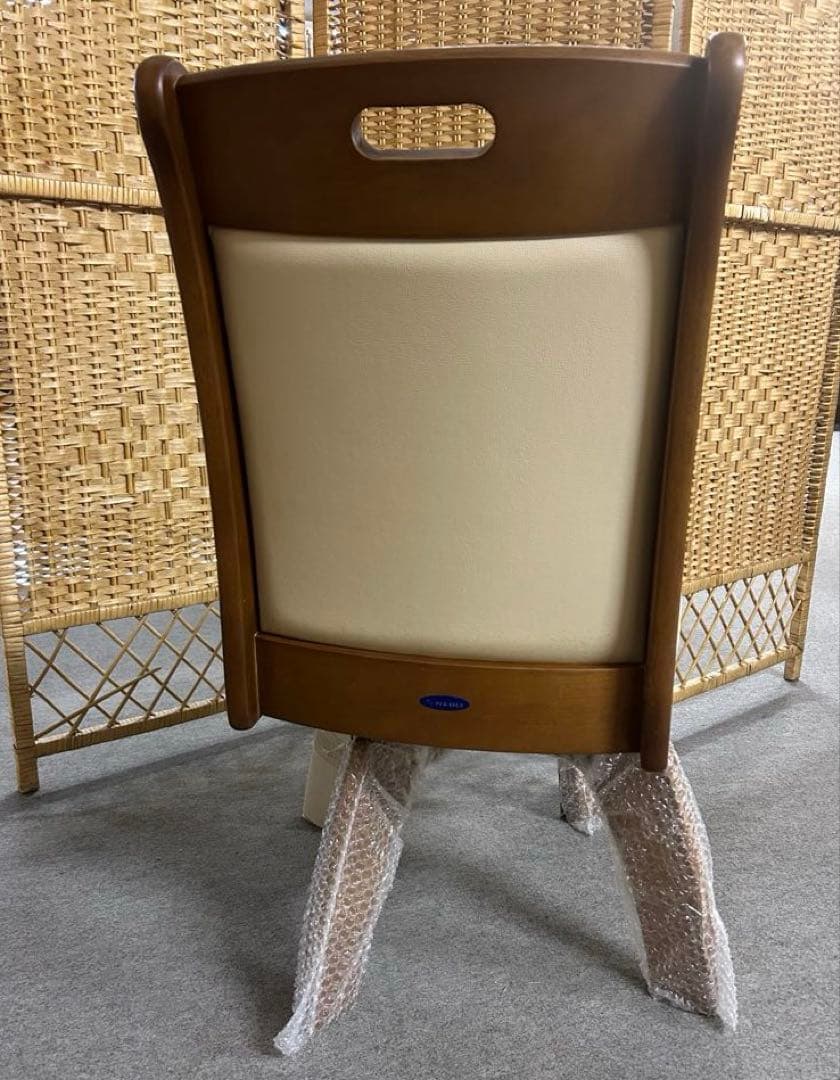 新品　ダイニングチェア 回転椅子　回転　アイボリー　ダークブラウン