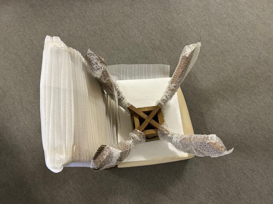 新品　ダイニングチェア 回転椅子　回転　アイボリー　ダークブラウン