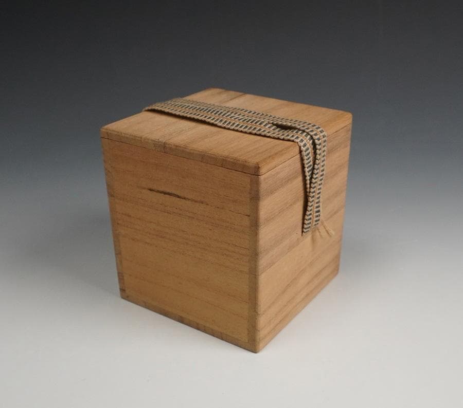 表千家不白流 七世宗順為 七回忌 志野宝珠香合 八世 川上宗順 書付