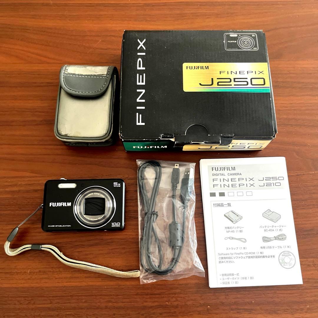 【美品】富士フイルム FINEPIX J250 デジカメ