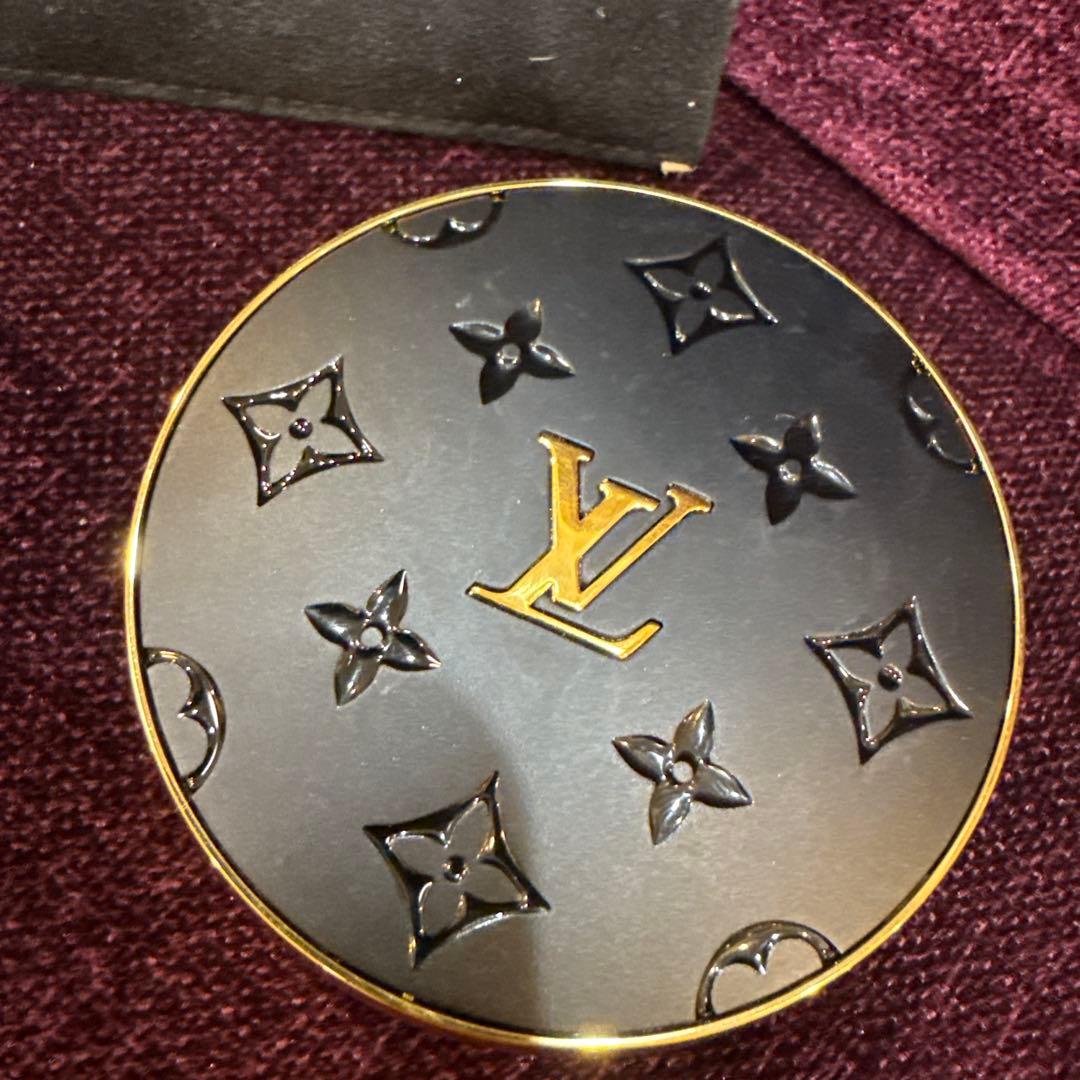 LVオンブル 950 スカイイズザリミット