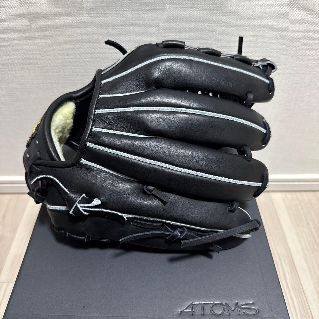 美品　ATOMS 硬式野球グローブ 左投げ　黒