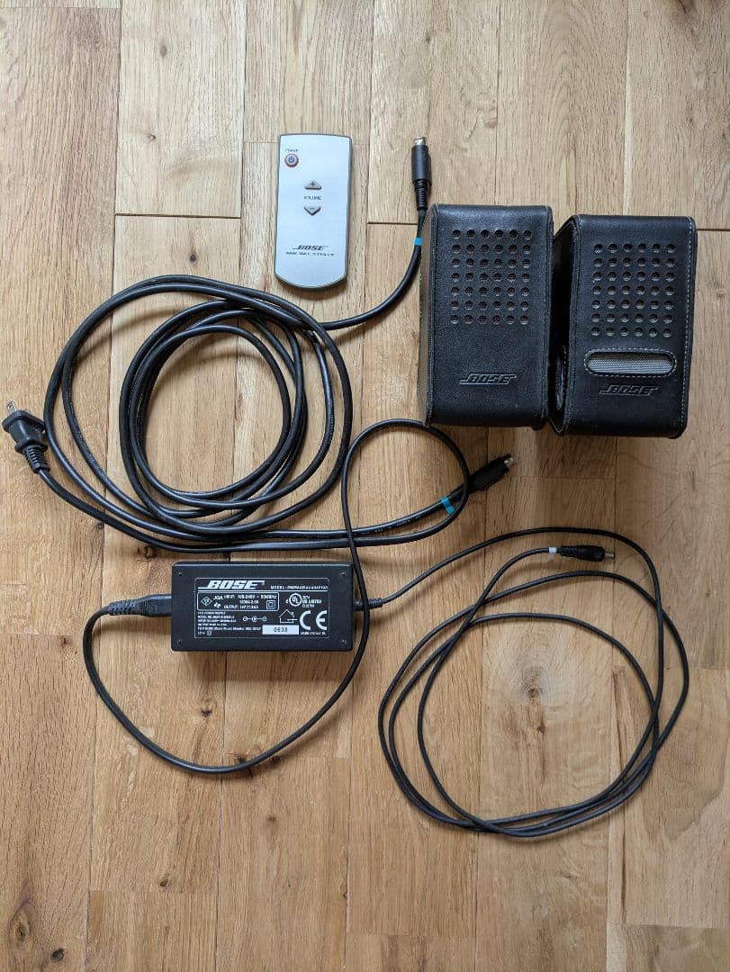 BOSE Micro Music Monitor M3　ボーズ　シルバー