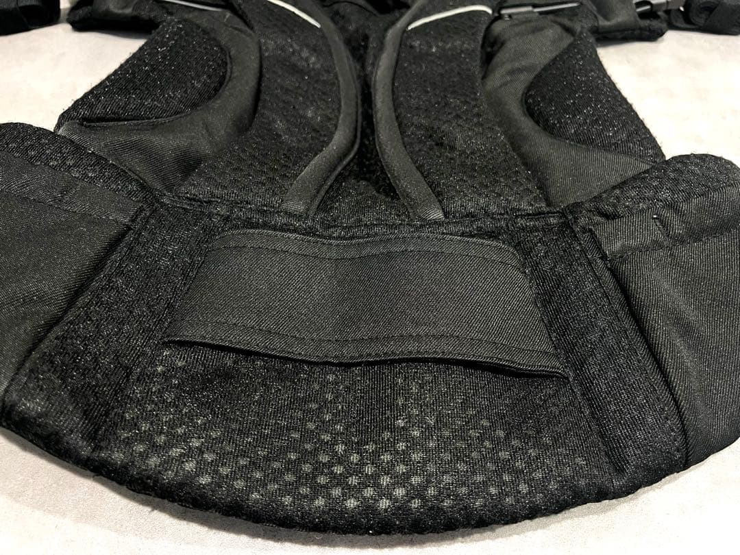 【美品】抱っこひも エルゴベビー オムニブリーズ オニキスブラック