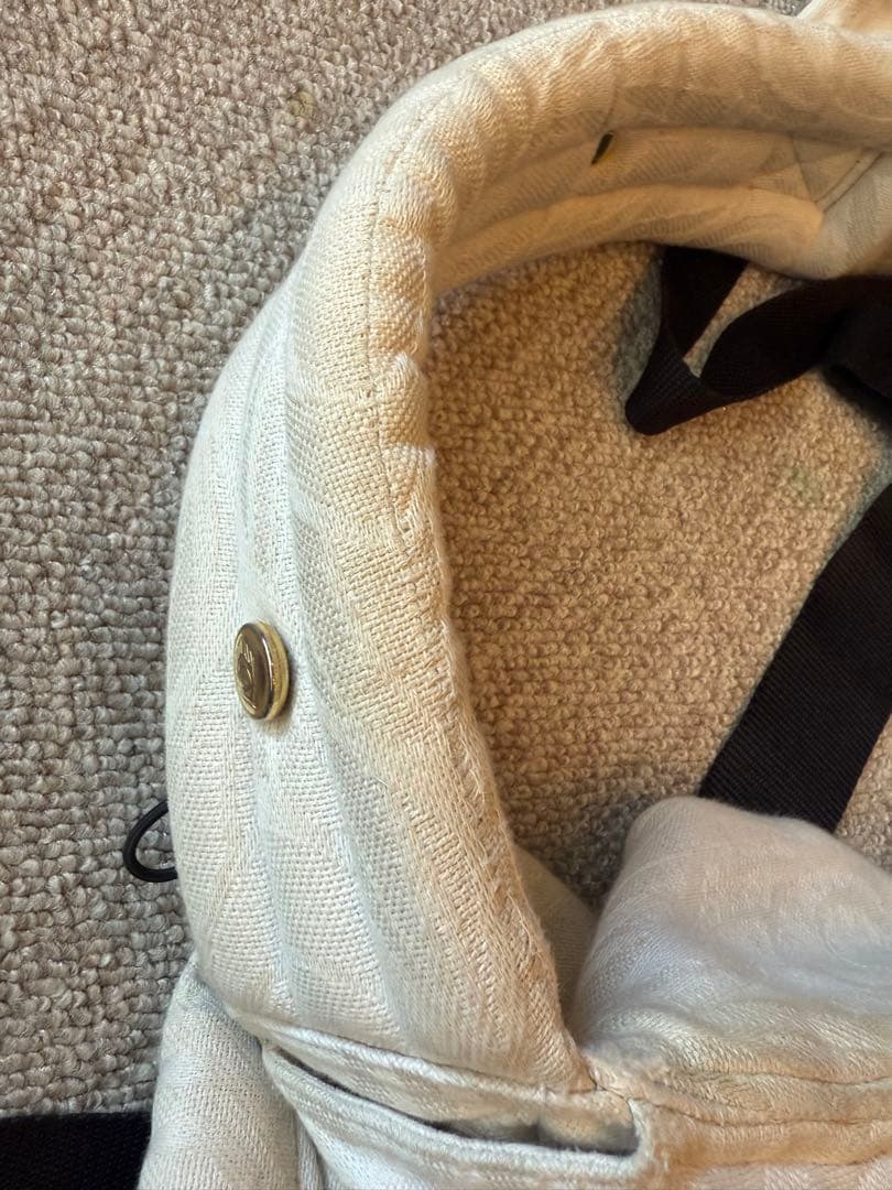 アーティポッペの抱っこ紐 （ザイガイスト アーガス・オート リネン）